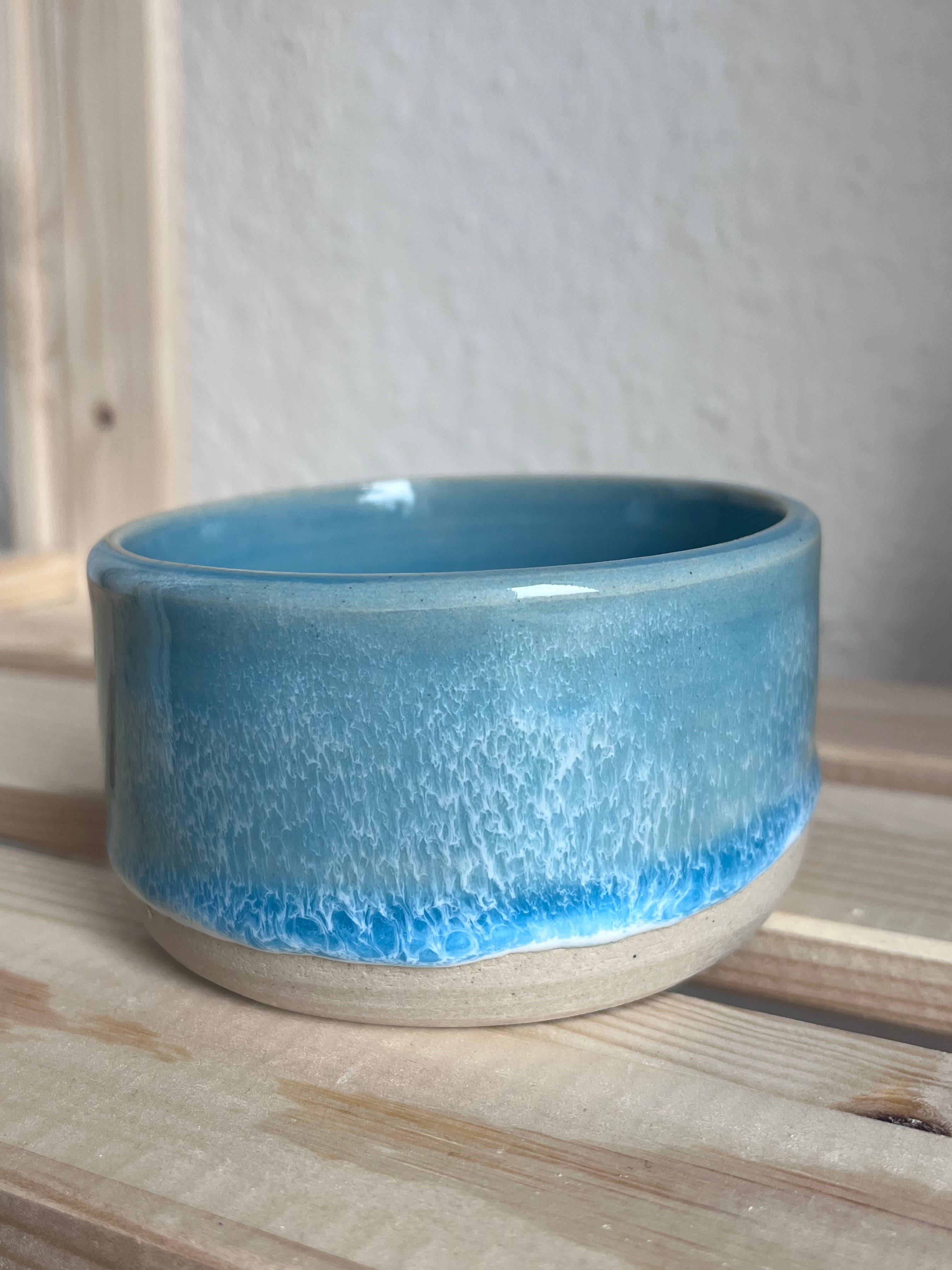 Becher hellblau