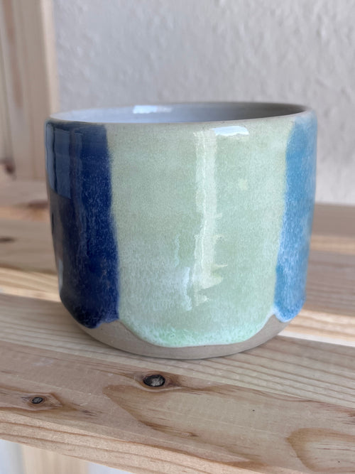 Becher bunt