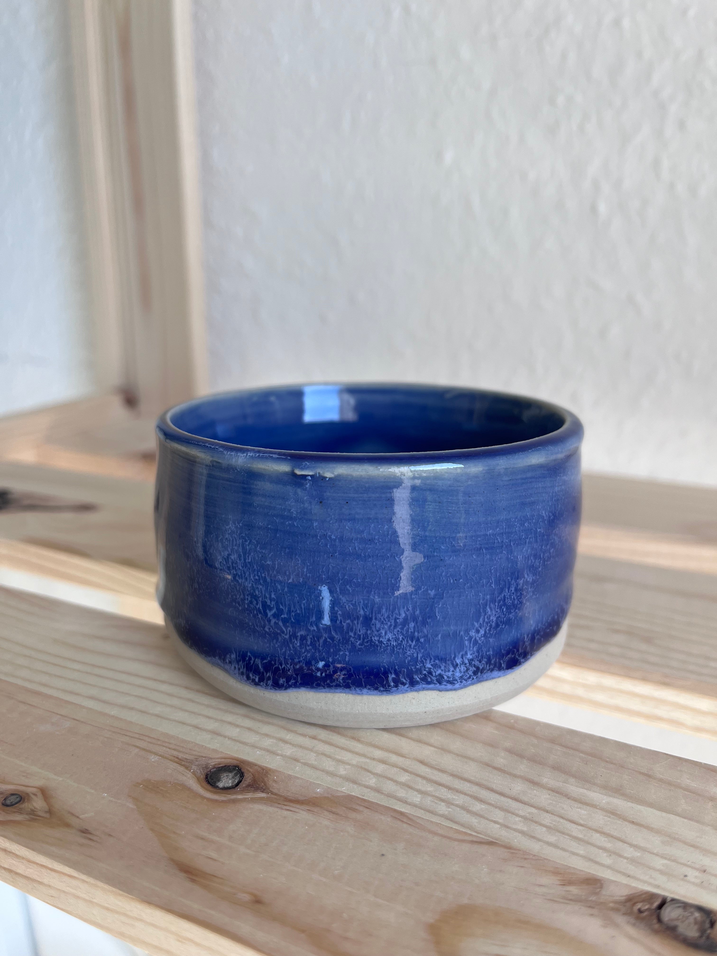 Becher dunkelblau